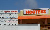 hooters