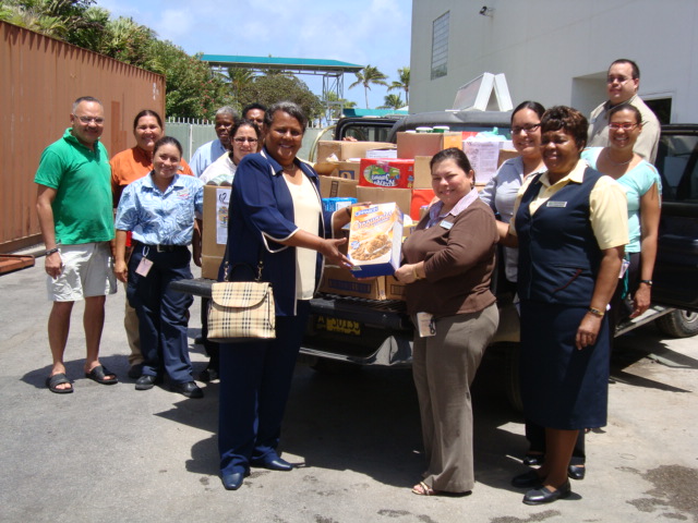 Marriott food drive- Sra. Bermudez picking up donations .JPG