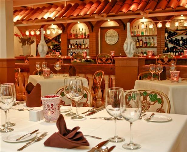 The French Steak House: Aruba fine dining and warm hospitality