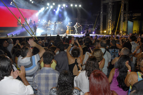 Juanes-delivers-Latin-Rock-.jpg