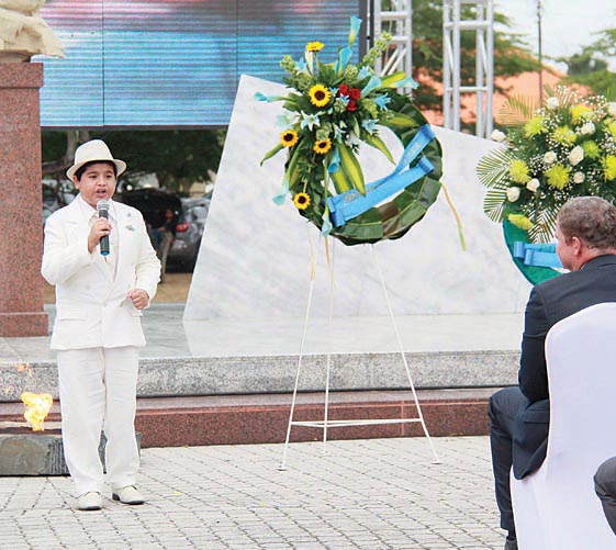 Talented singer Steve Geerman, a great grandson of a signatore.jpg