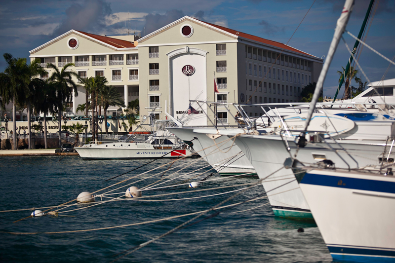 Entrance Renaissance Mall - Picture of Oranjestad, Aruba - Tripadvisor