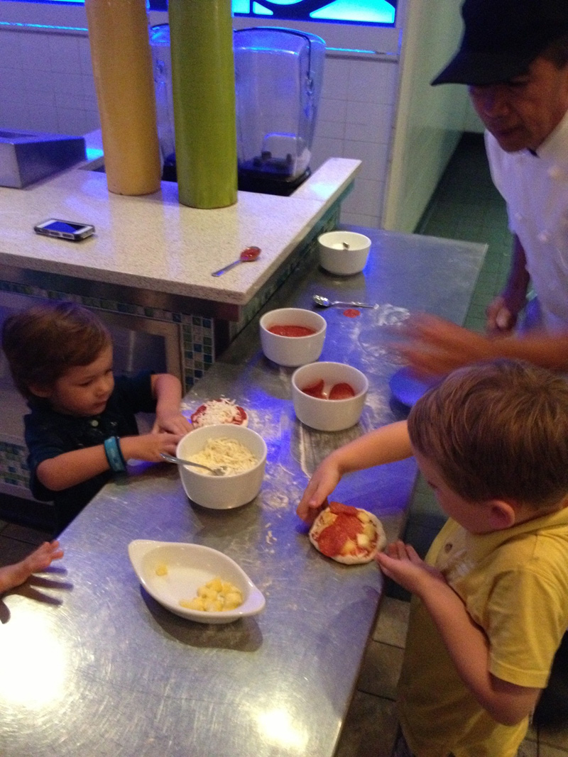 Learning how to make pizza at La Vista.jpg