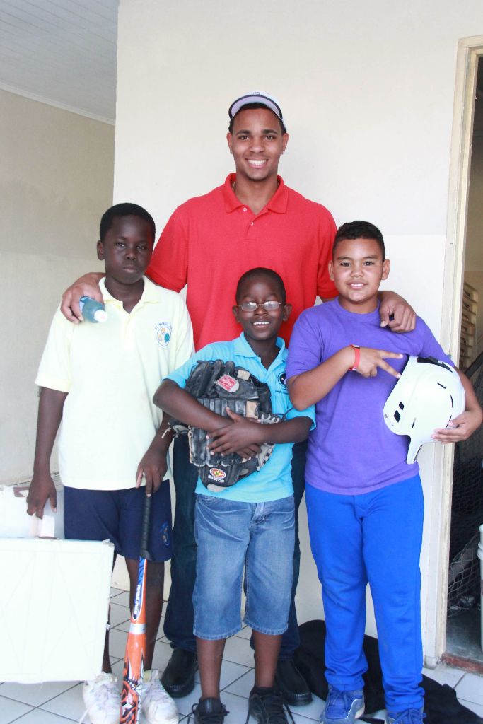 A festive inauguration for the “Xander Bogaerts Ballpark” in Lago Heigths,  Aruba