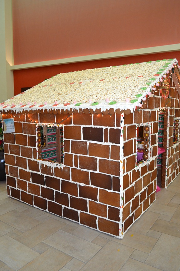 Marriott's gingerbread house with a popcorn rooftop.JPG