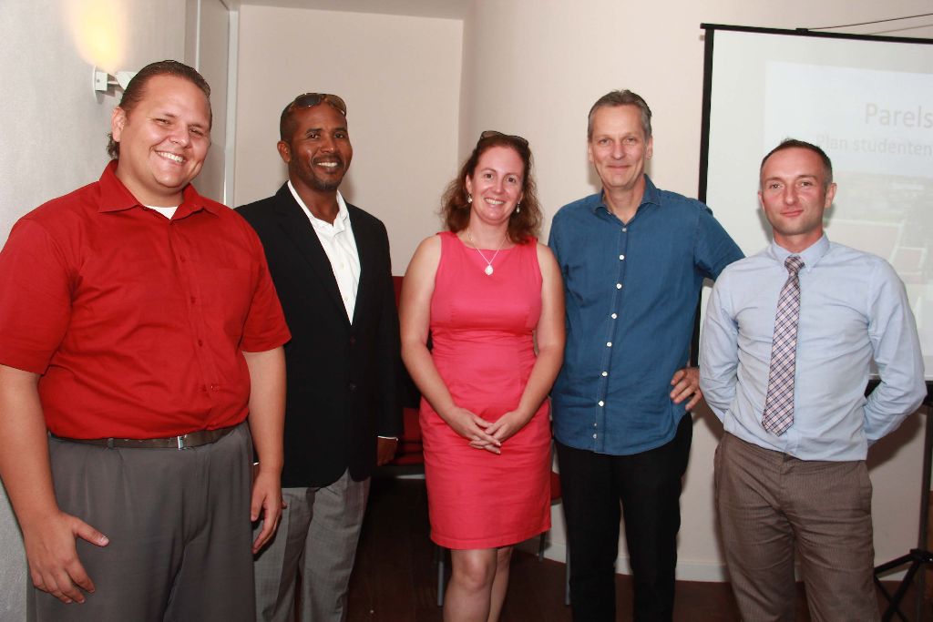 Raffy-Kock-Clifford-Rosa-of-Foundation-Rancho-Anne-Witsenburg-de-Jong-Monument-fund-Professor-Karssenberg-and-Gleen.jpg