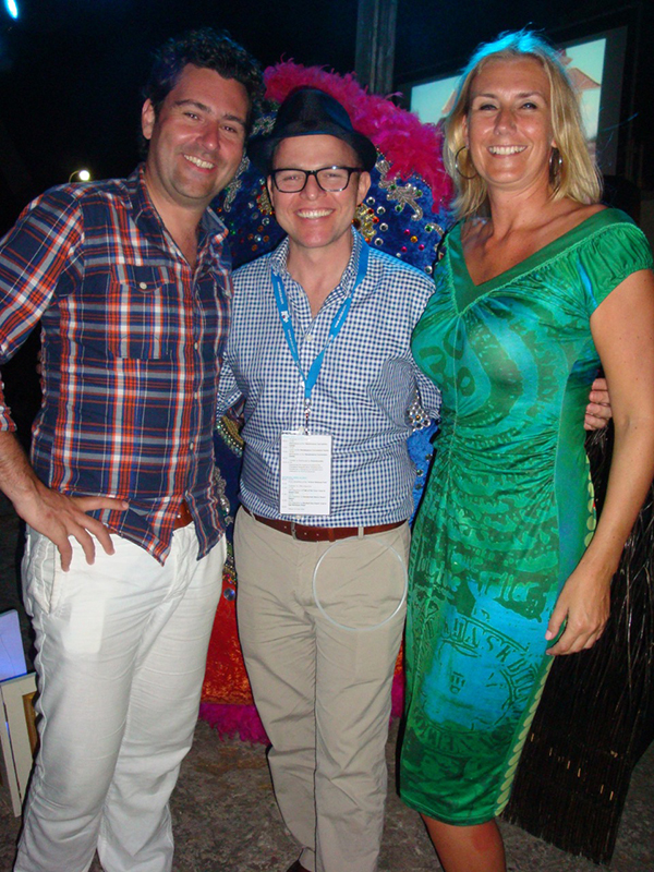 David de Smit (left) and Janien Huistra of Aruba Renaissance with Jaap Ellis (middle).jpeg