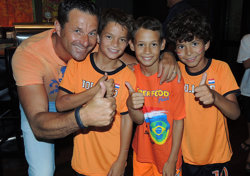 Amazonia-Sports-Bar-09.jpg