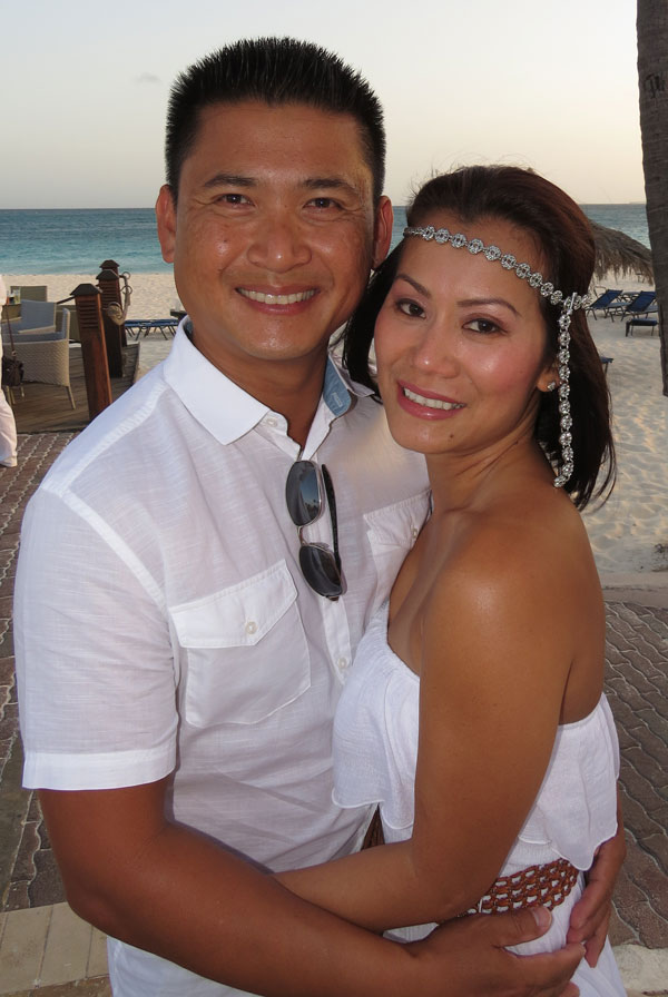 10th wedding anniversary in Aruba