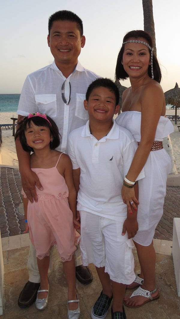 10th wedding anniversary in Aruba