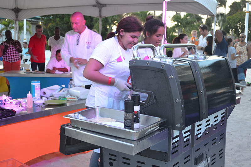 Students at the grill.JPG