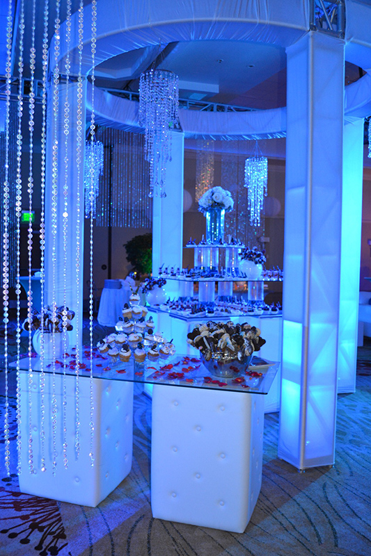 Crystal Fusion Ball Dessert Station.JPG