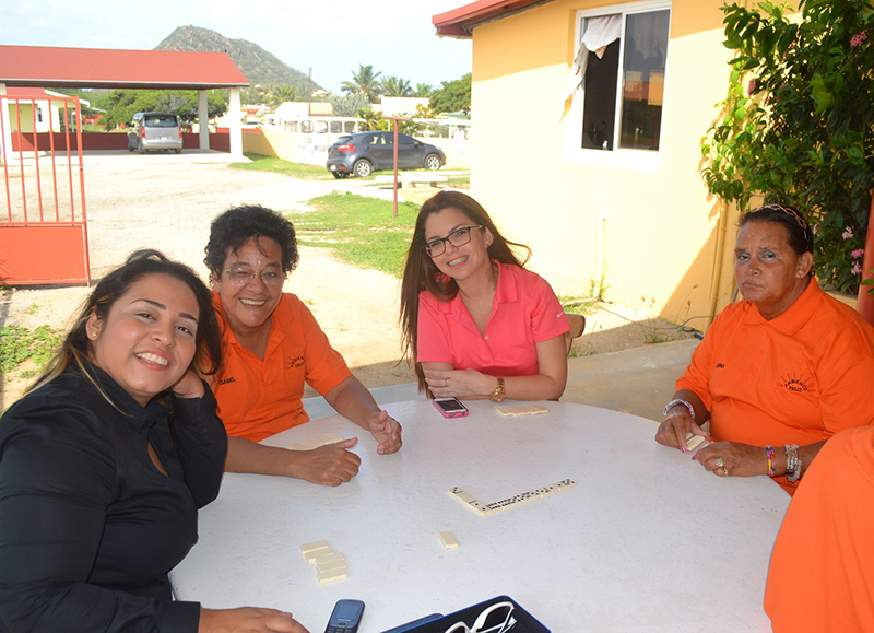 Aruba Marriott Team at Ambiente Feliz 4.JPG