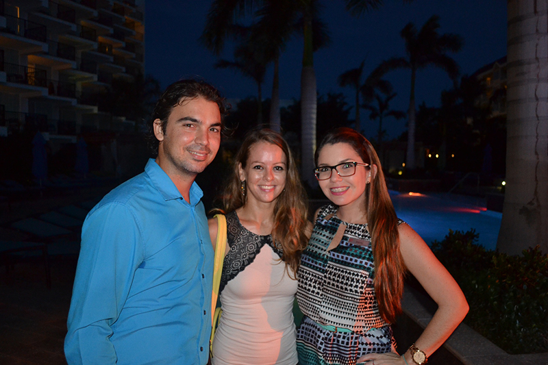 Aruba Marriott Rep with Invitees.JPG