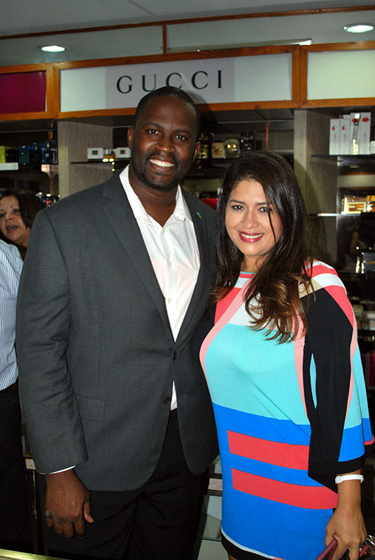 Maggy's Aruba in San Nicolas first to earn Certification Award in Service Delivery