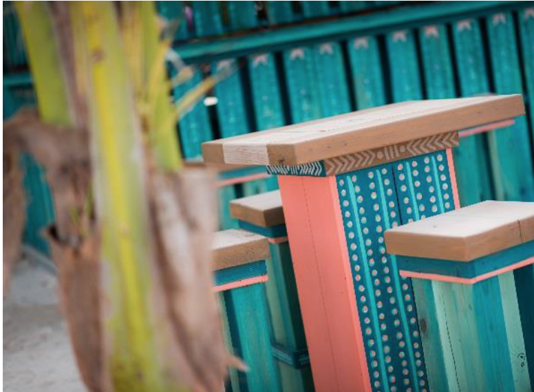 Renaissance Island beach bar 02.png