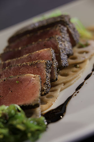 Food_Tuna_Sashimi_2208_w600px.jpg